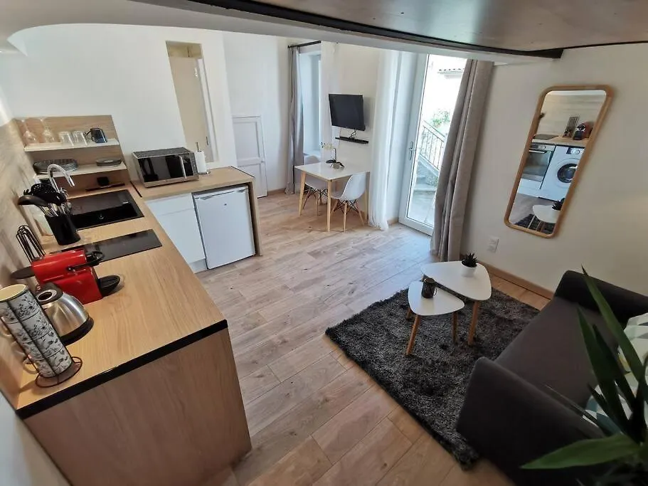 10. Charmant Studio Proche Gare Et Centre Apartment Valence